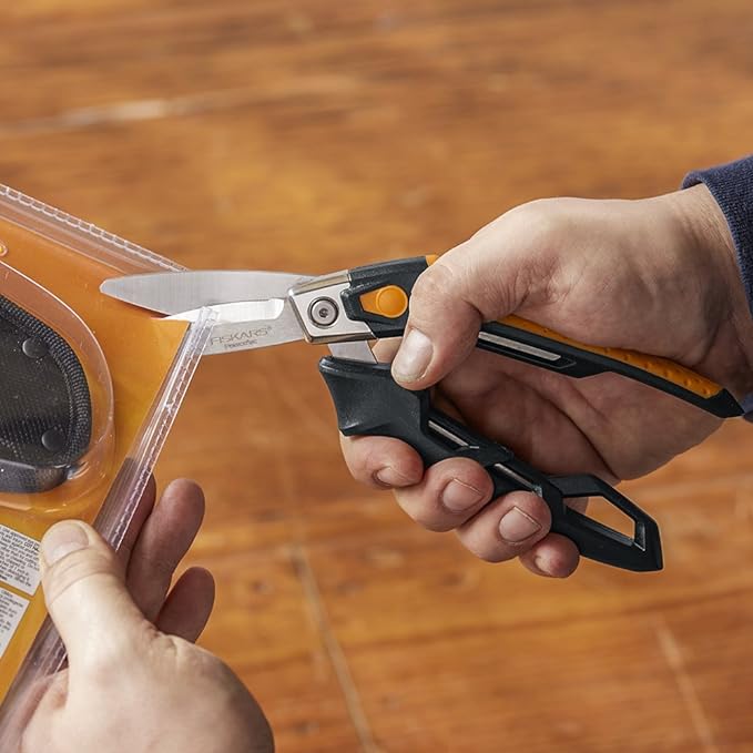 Fiskars PowerArc Utility Snips, Heavy-Duty Cutting Shears - Image 5