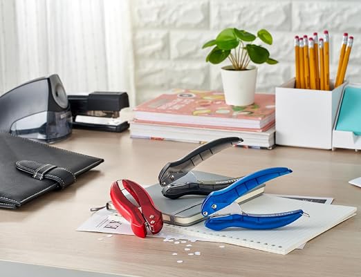 Bostitch EZ Squeeze Hole Punch - Image 6