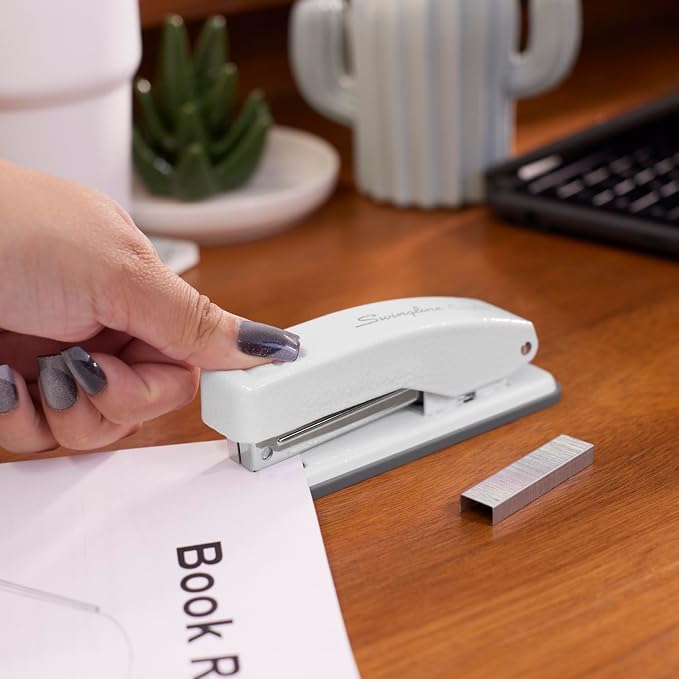 Swingline Stapler, Cub Compact Desktop Stapler, 20 Sheet Capacity, Arctic White - Image 3