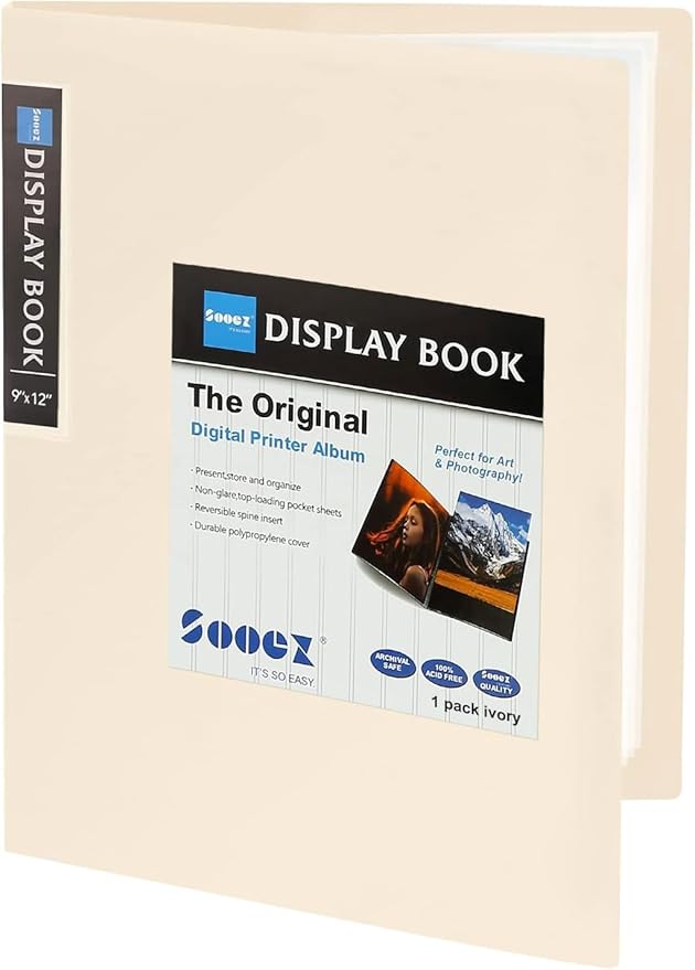 Sooez 30-Pocket Binder with Plastic Sleeves 9x12, Heavy Duty Art Portfolio by Sooez