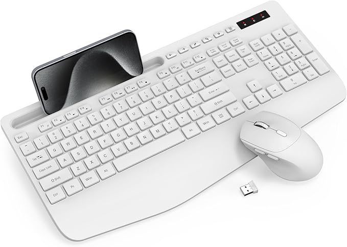 Wireless Keyboard and Mouse Combo by Trueque