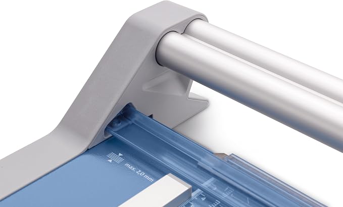 Dahle 554 Professional Rotary Trimmer, 20 Sheet Capacity, Self-Sharpening - Image 9