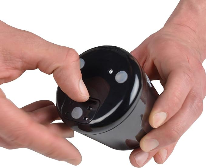 Westcott iPoint Dot Battery Pencil Sharpener, Battery Powered - Image 9