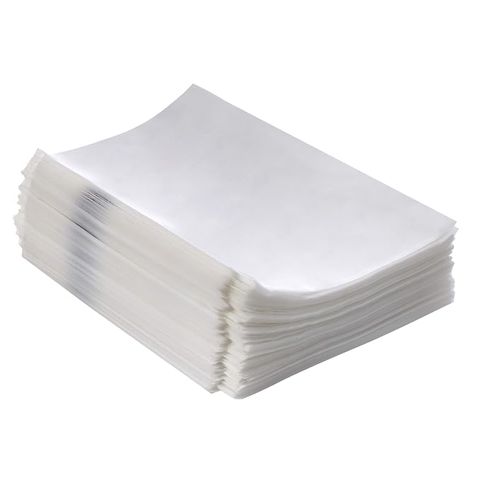 Amazon Basics Heavy Duty Non-Glare Sheet Protector by AmazonBasics