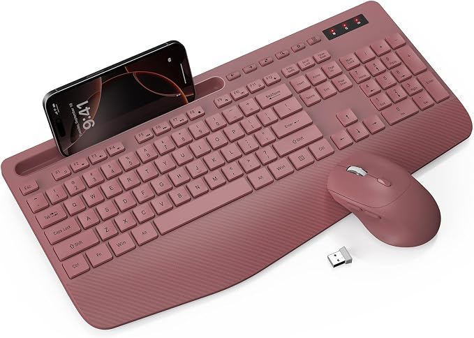 Wireless Keyboard and Mouse Combo by Trueque
