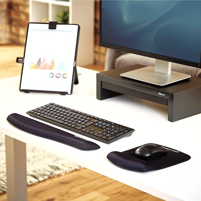 Fellowes PlushTouch Foam Keyboard Wrist Rest - Image 4