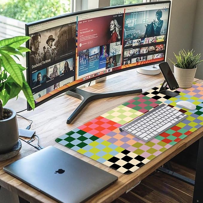 iCasso Checkered Desk Mat, Cute XXL Large Mouse Pad - Image 7