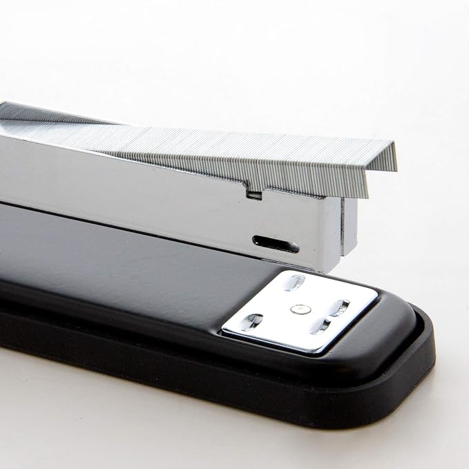 BAZIC Products Standard Staples, 5000 Ct | refills most standard staplers many - Image 4