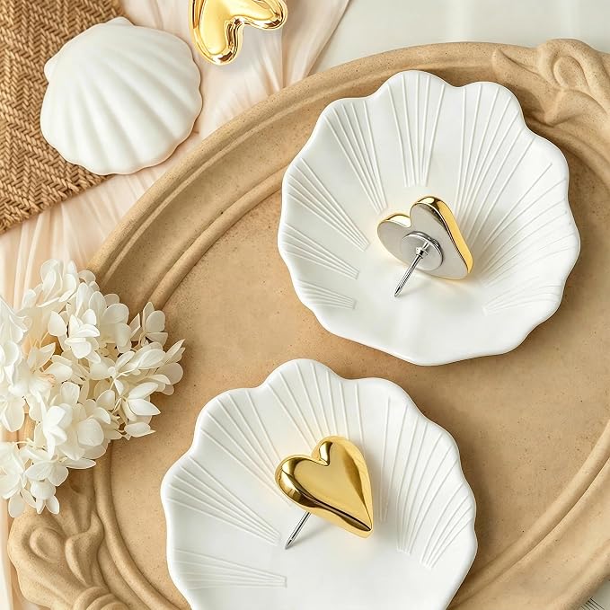Gold Heart Push Pins 50 Pack, Decorative Thumb Tacks - Image 4