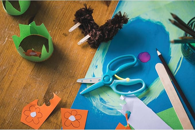 Fiskars Training Scissors for Preschoolers Ages 3+, Small Kids Safety Scissors - Image 10