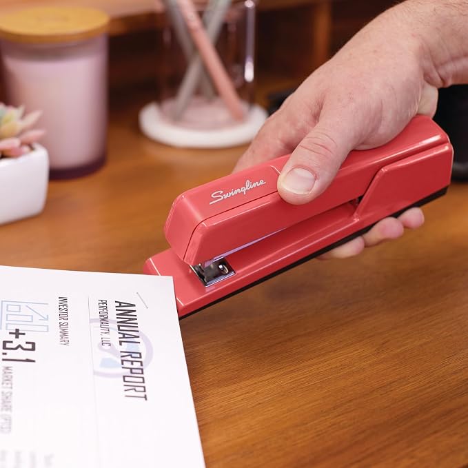 Swingline Stapler, 30 Sheet Capacity, 747 Classic Desktop Stapler, Jam Free - Image 7