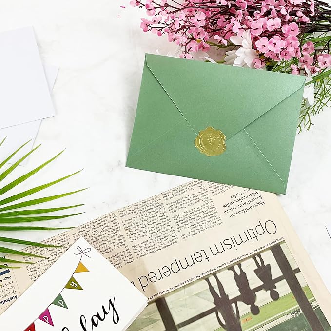 YINUOYOUJIA 50 PCS Sparking Green Envelopes A7, 5 x 7 Shimmer Envelopes - Image 5