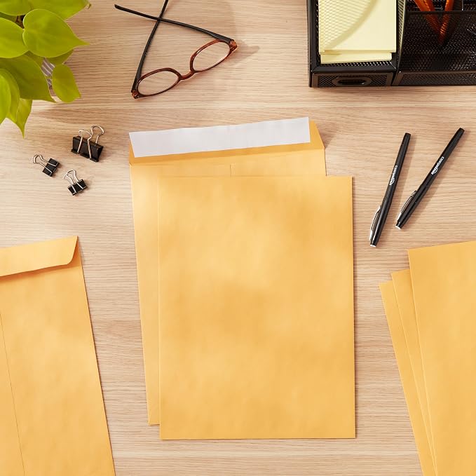 Amazon Basics Catalog Mailing Envelopes, Peel and Seal - Image 10