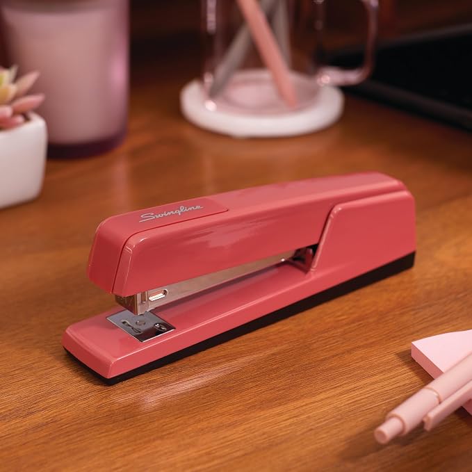 Swingline Stapler, 30 Sheet Capacity, 747 Classic Desktop Stapler, Jam Free - Image 6