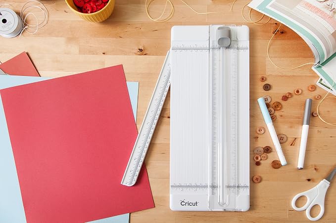 Cricut Portable Trimmer Cutting and Scoring Blades - Image 5