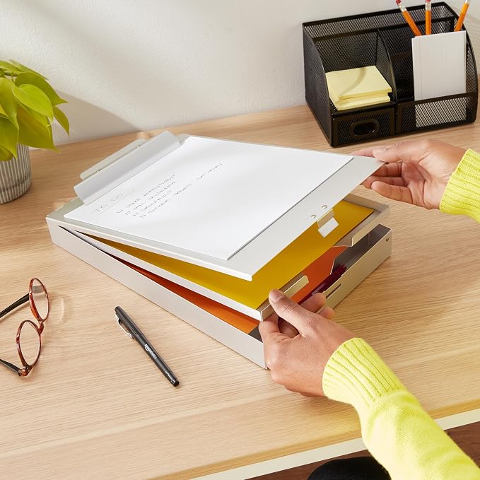 Amazon Basics Metal Clipboard - Image 6